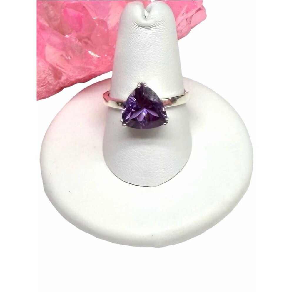 Amethyst Ring Size 8.5 Solid 925 Sterling Silver Trillion Cut Faceted Prong Set
